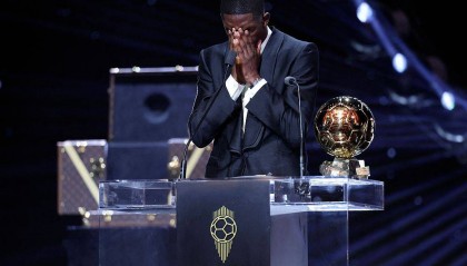 弯道超车！登贝莱比姆巴佩先拿金球奖 外媒直呼“想不到”