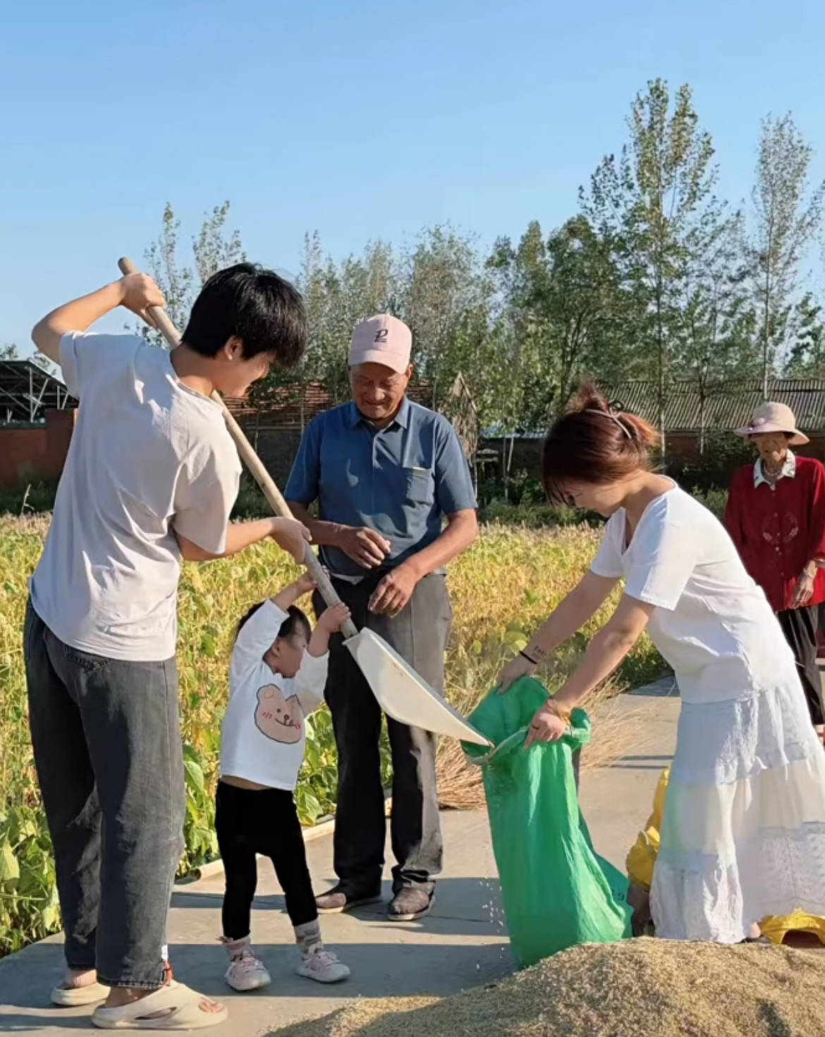 最小死者未满3岁，河南女生醉驾撞死三人案将开庭，死者家属：至今未接触过肇事者家属